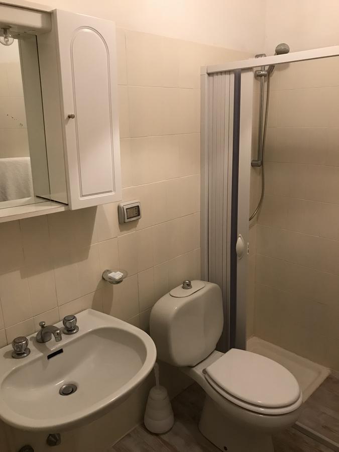 Dreibettzimmer mit Meerblick
